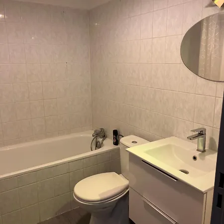 Apartment Square Walliser Pres Zenith *